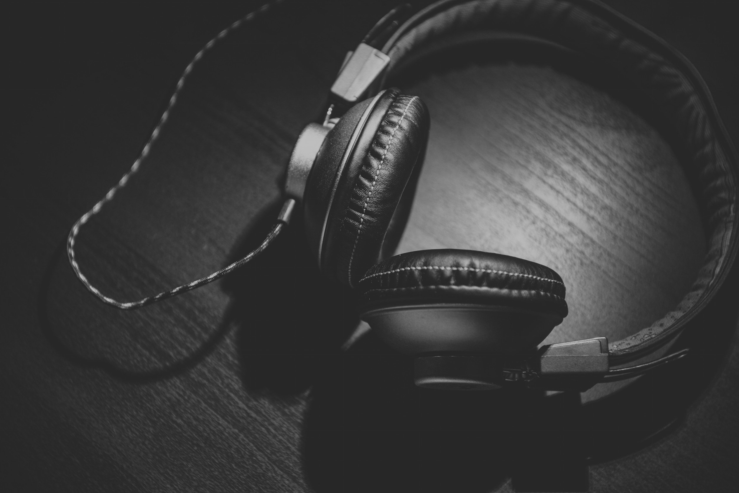 headphones 690685